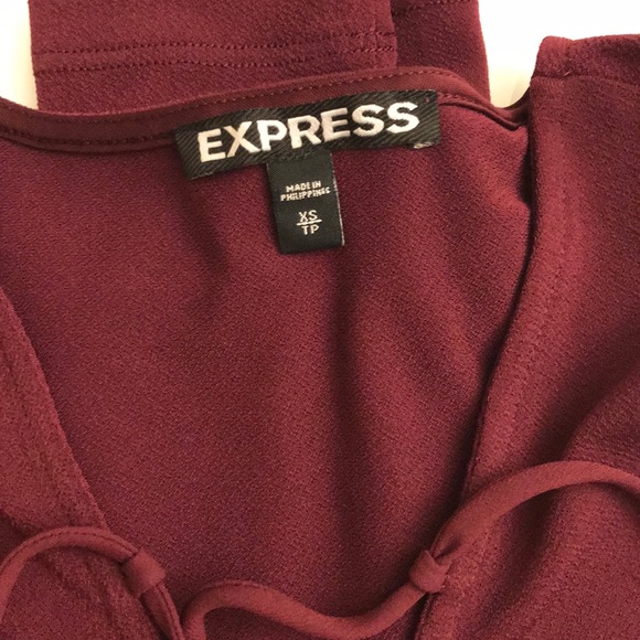 Express Lace Up Top - Picture 3 of 3